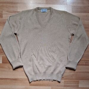Men's Vintage Beige V-Neck Sweater